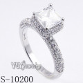 Fashion Fancy Rhodium Plated CZ Ring with 925 Silver (S-10200)